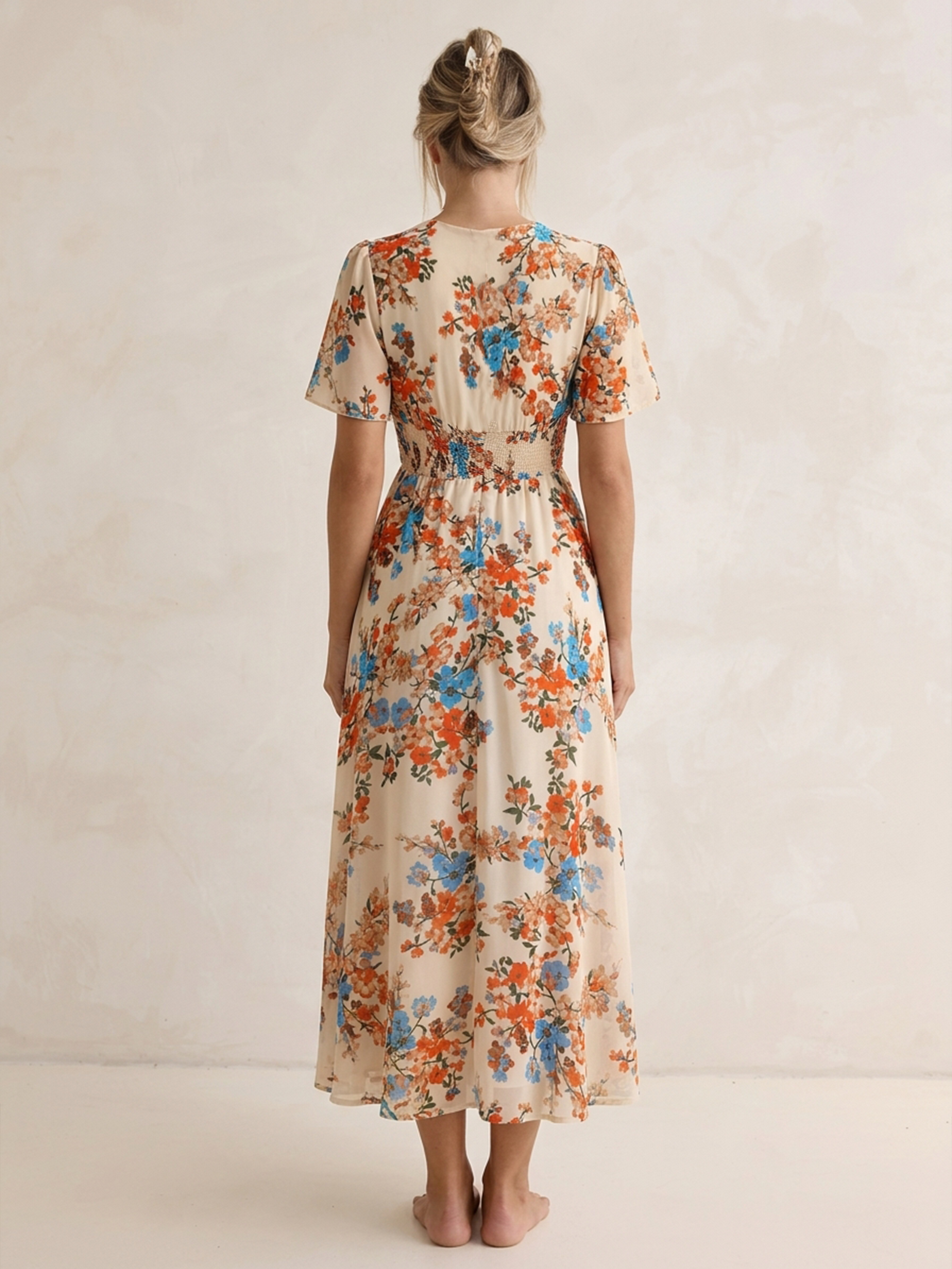 Elegant Floral Print Midi Dress with V-Neck
